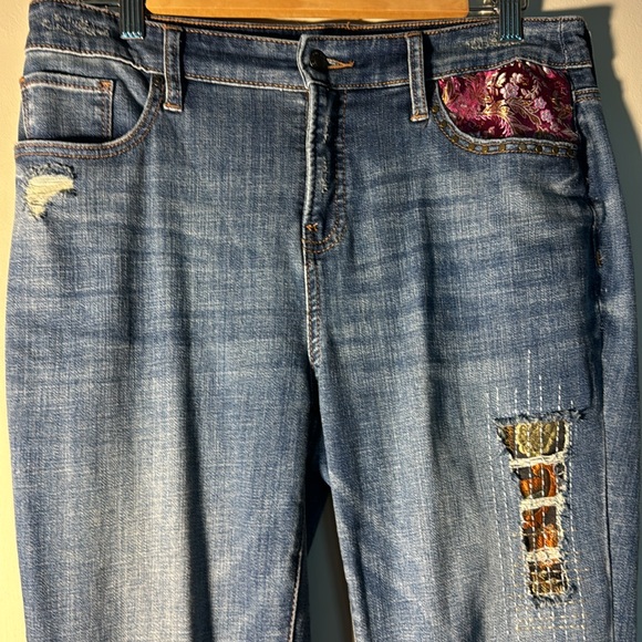 Chico’s So Slimming Girlfriend Slim Leg Ankle US Size 8 Jeans - Picture 2 of 13